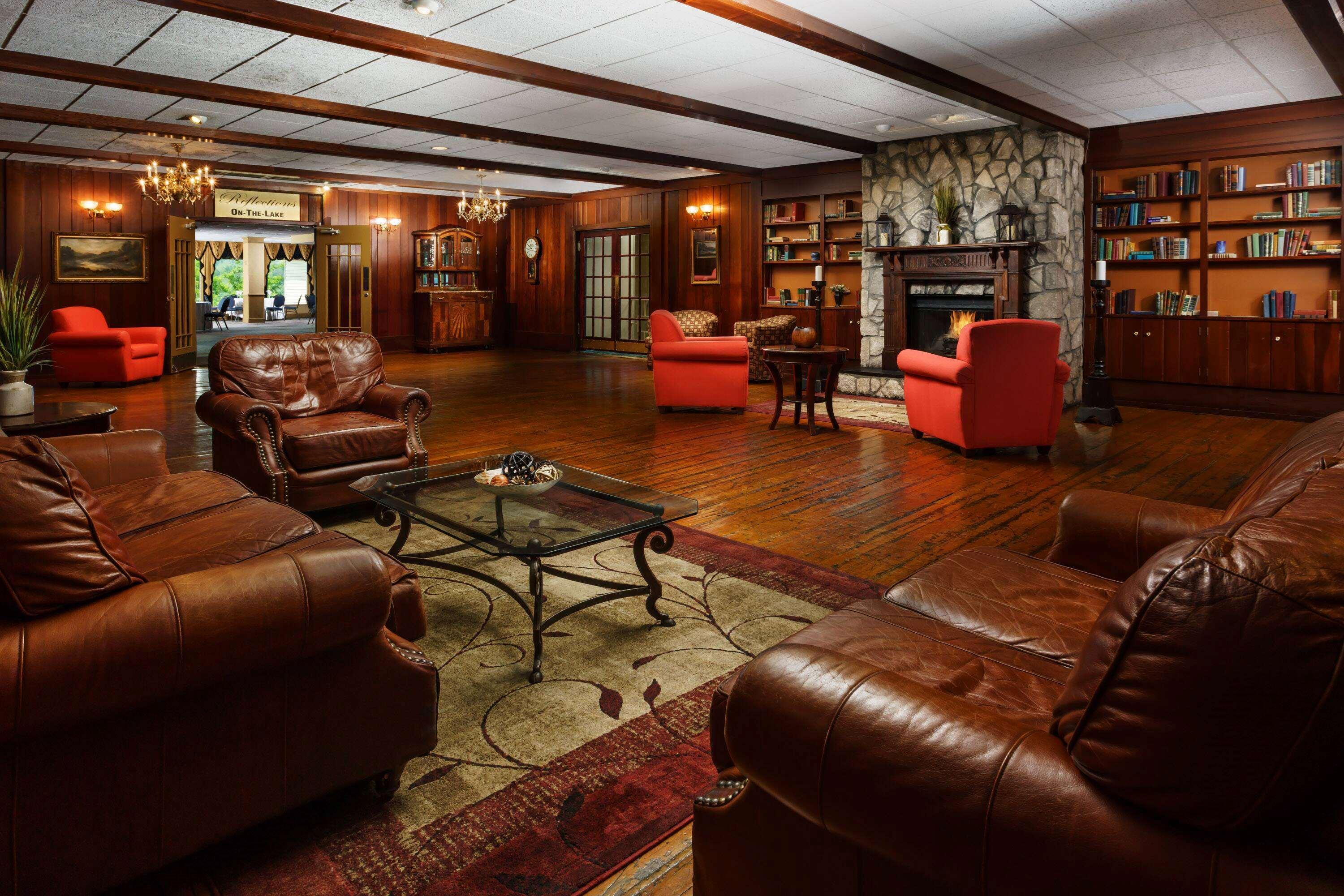 Lakeview Golf Resort Morgantown Exterior photo
