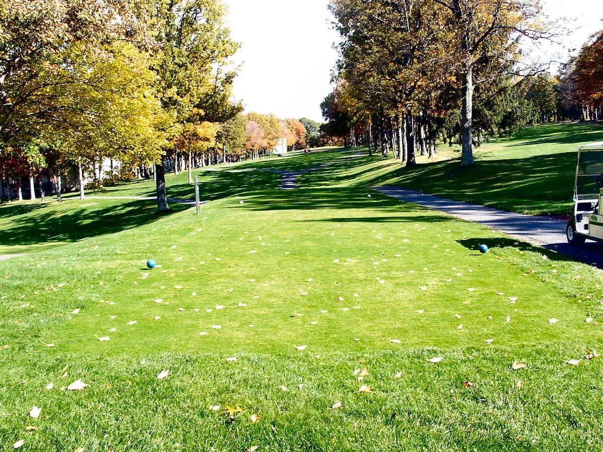 Lakeview Golf Resort Morgantown Exterior photo